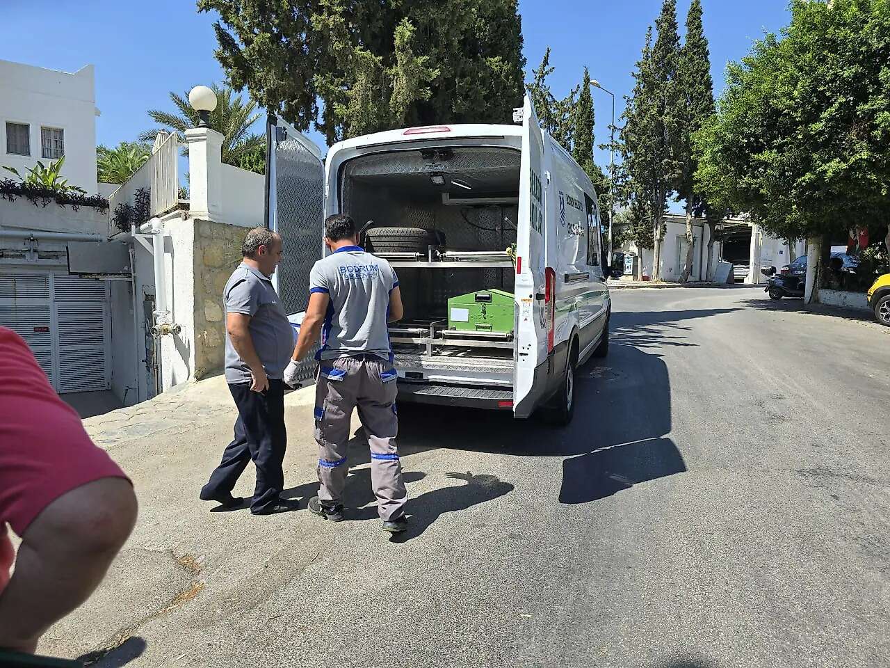 Muğla’da Şüpheli Ölüm, Cansız Bedenini Depoya Malzeme Almaya Gelen Arkadaşları Buldu 1
